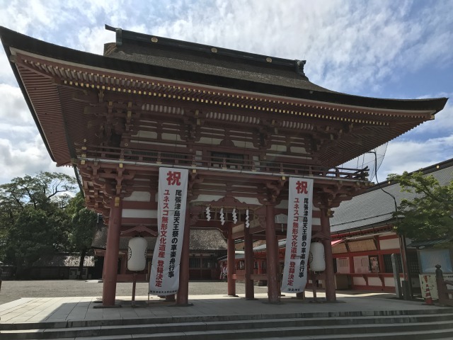 津島神社　楼門