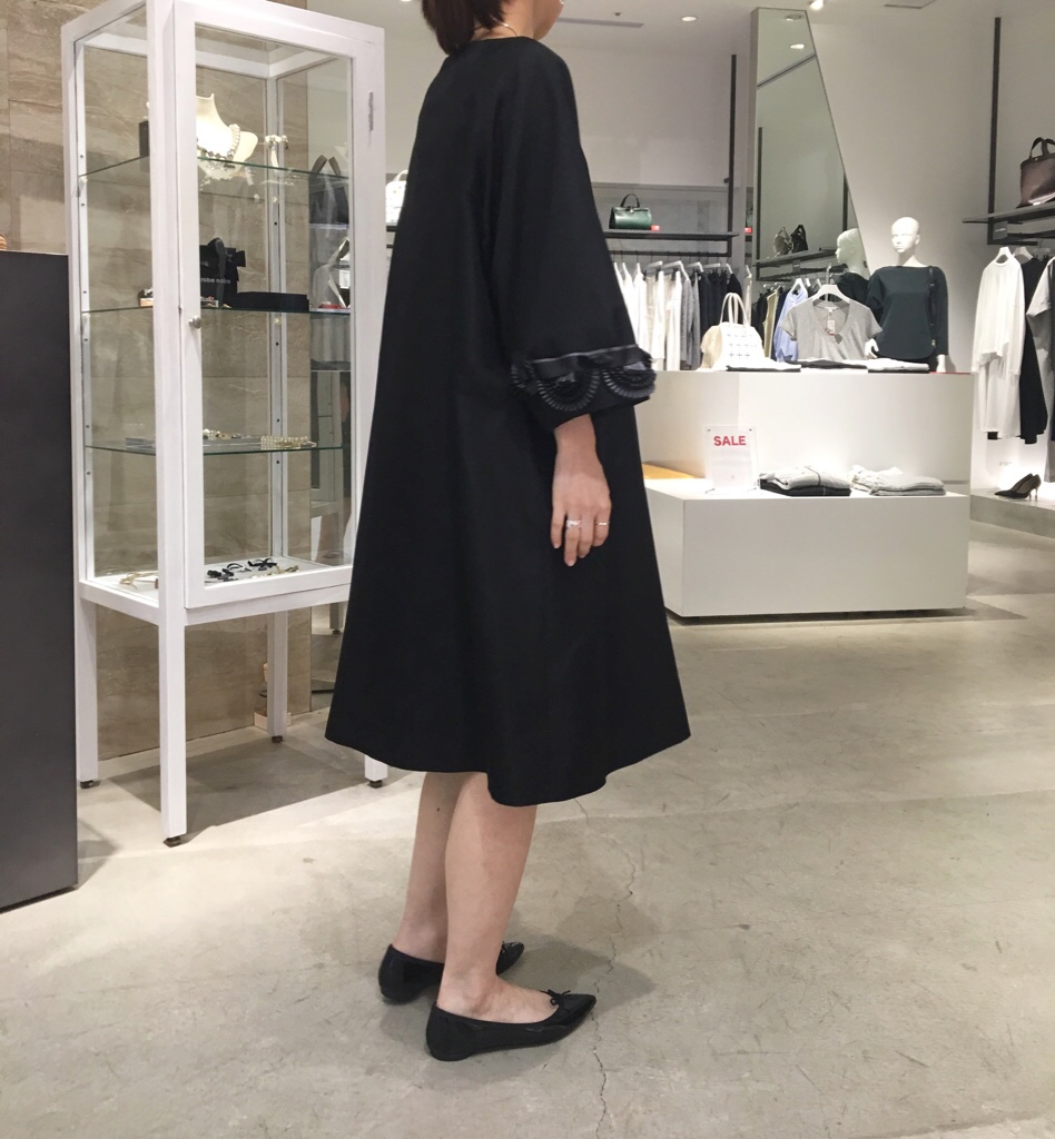 petite robe noire ドレス - decade COLDBECK BLOG